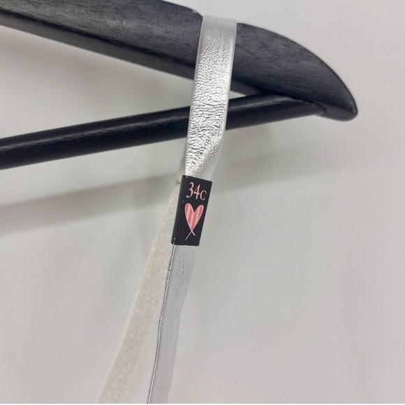 Victoria's Secret Dream Angels White Lace Line Demi Silver Straps 34C - Picture 4 of 6